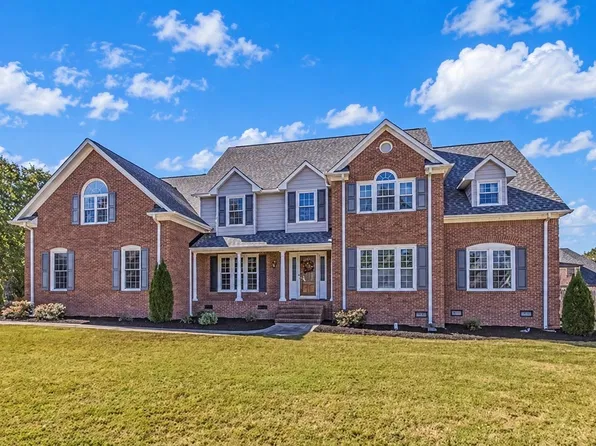 9 Wildflower Ct, Greenville, SC 29615
