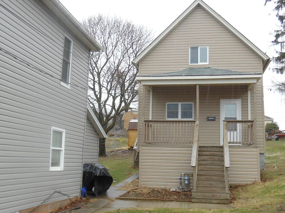 2nd image of 206&2065 Wilson Ave