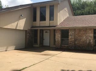 8706 Oakleaf Forest Dr, Houston, TX 77088
