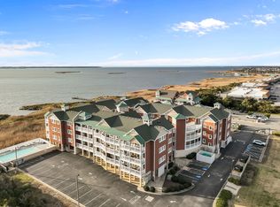 107 W Gray Eagle St #202, Nags Head, NC 27959