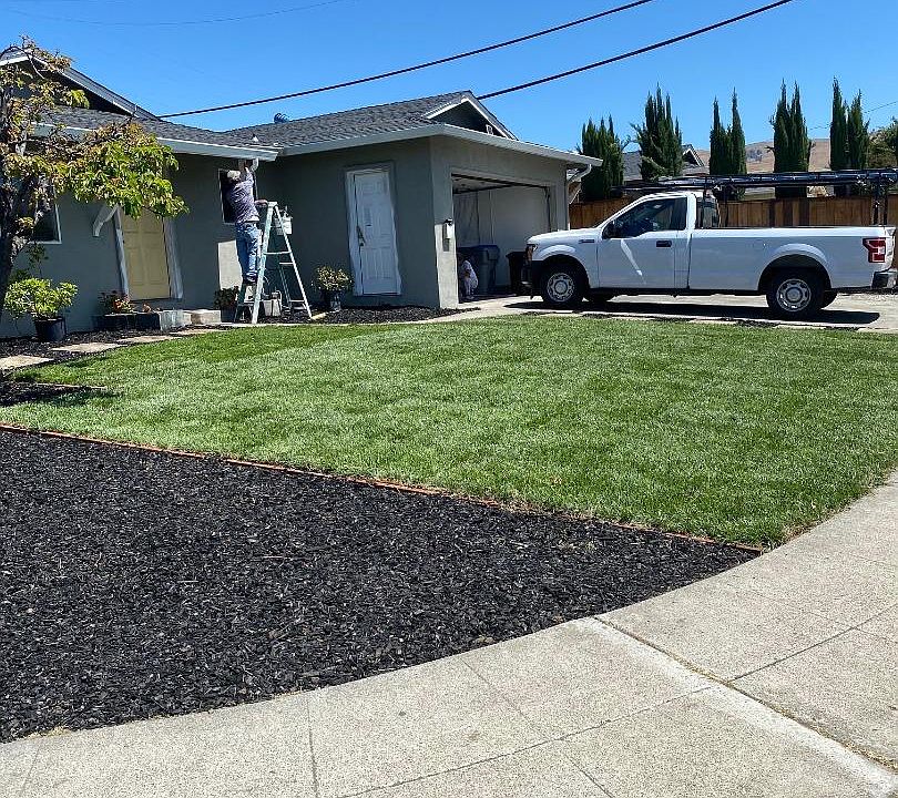 1st image of 3275 Mount Logan Dr