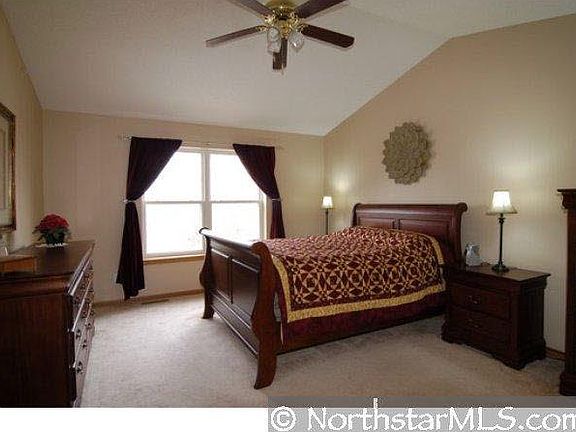 5th image of 5125 Holly Lane N