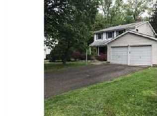 108 Thornhill Rd, Cherry Hill, NJ 08003