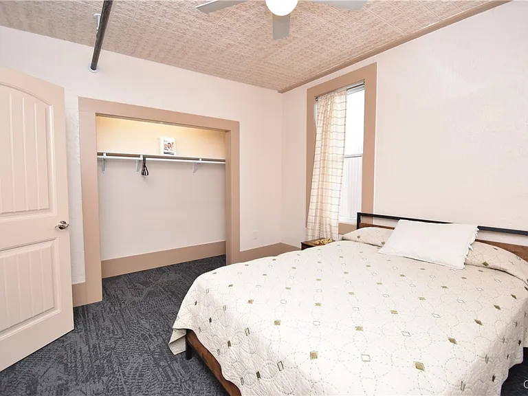 152 Court St #5 — Photo 5