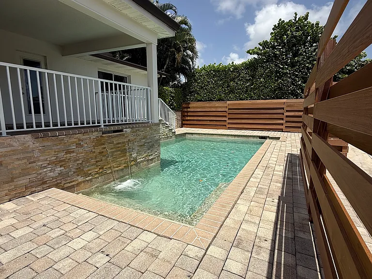 14120 Harbor Ln — Photo 17