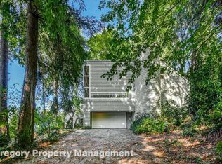 2914 E Lake Sammamish Pkwy NE, Sammamish, WA 98074