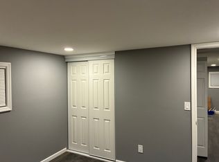 765 W Outer Dr, Oak Ridge, TN 37830