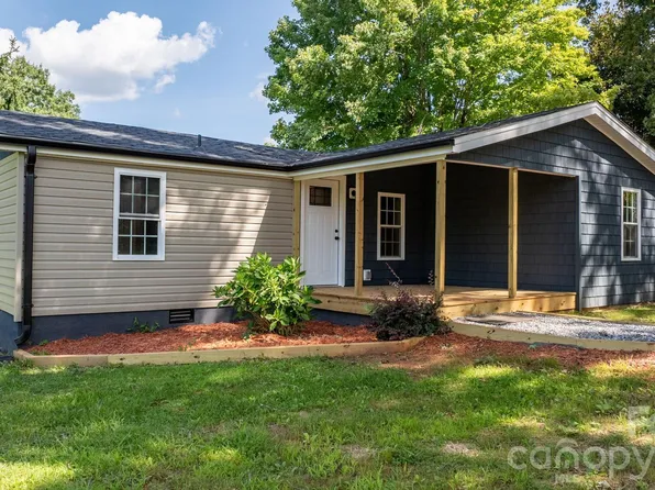 160 Green St, Connelly Springs, NC 28612
