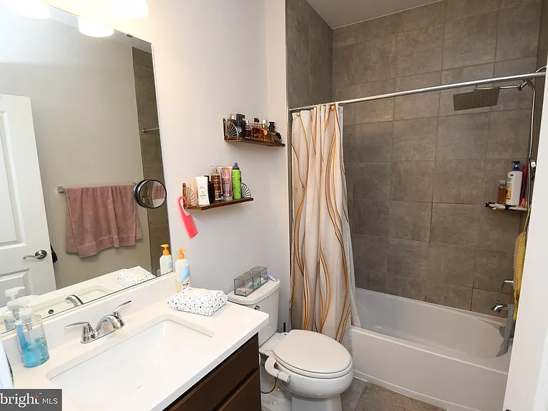5937 Northwest Dr — Photo 16
