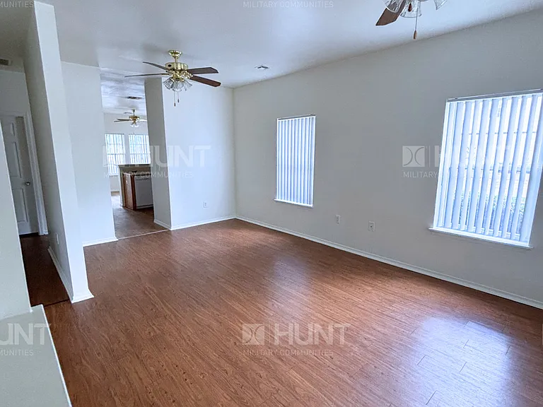 118 Enduring Freedom Pkwy — Photo 3