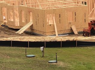 51 Pinewood Rd, Fredericksburg, VA 22405