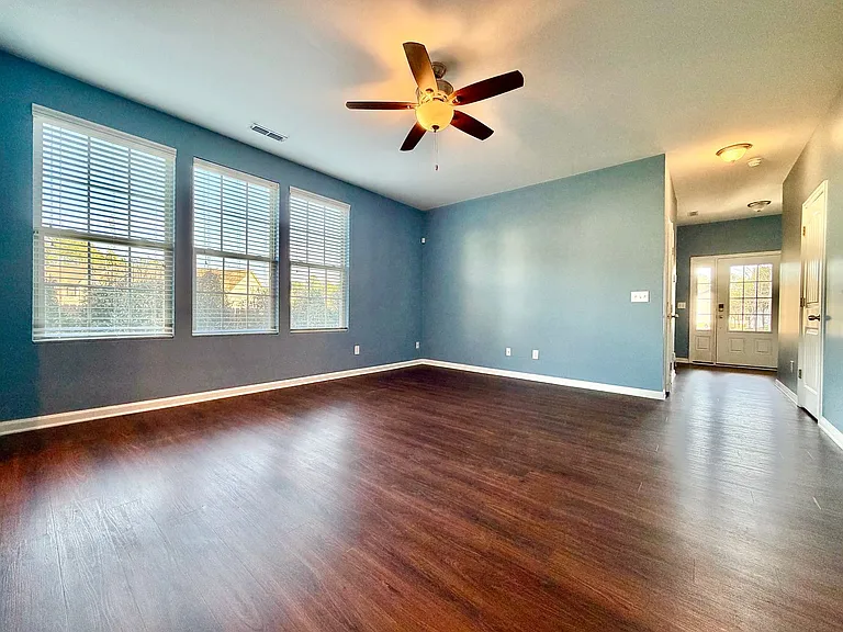 502 Timpson Ave — Photo 6