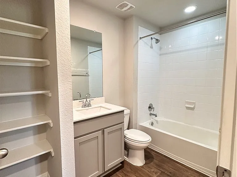 304 Fall Aster Dr — Photo 8