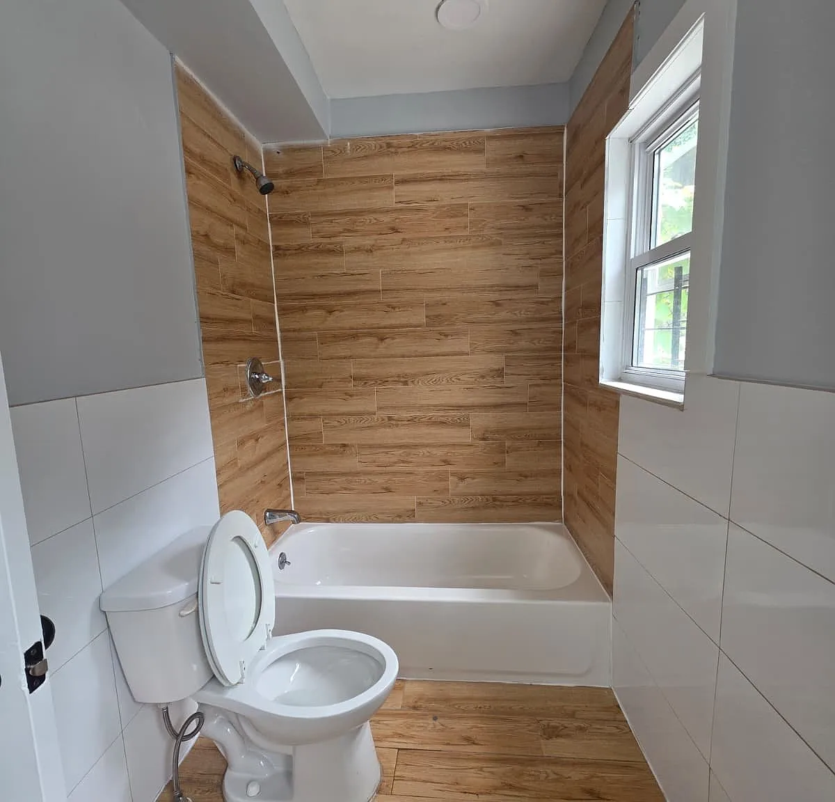 2 bed, 1.0 bath, $2,600 — Photo 4