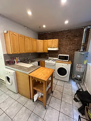 Rented by Highline Residential | media 6