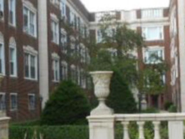 1st image of 4912 S Drexel Blvd #207