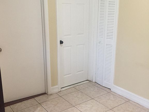 4th image of 3354 NW 22nd Ct