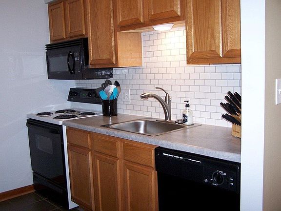 4th image of 45747 Wildrye Ct