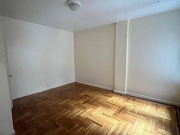 3rd image of 150 Vermilyea Ave APT A