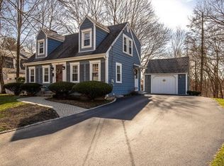 46 Willow St, Reading, MA 01867