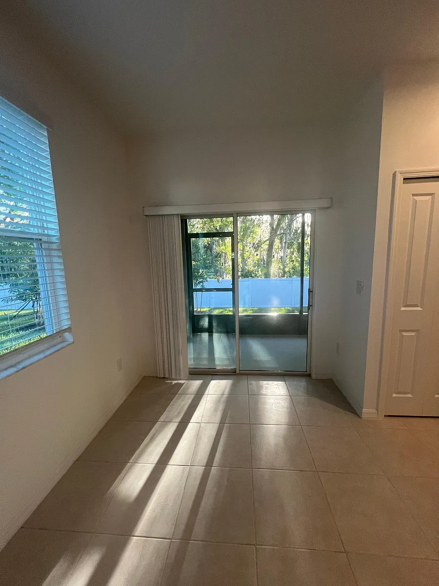 Building Photo - 6081 Acara Ln