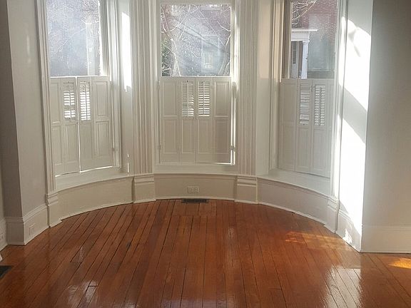 2nd image of 510 Colonial Ave