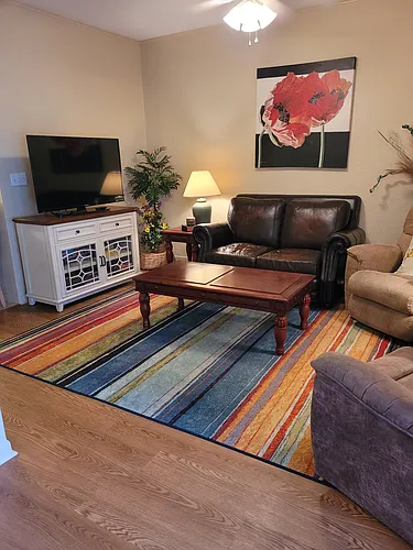 210 Oak Bay St #303 Photo 1