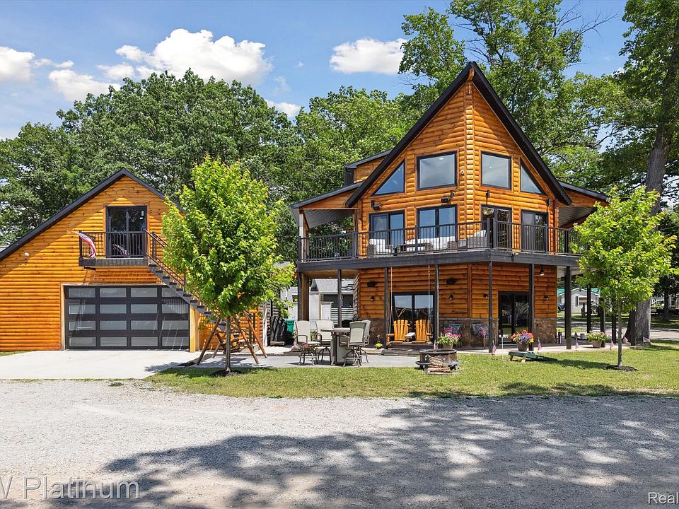 1st image of 310 Houghton View Dr