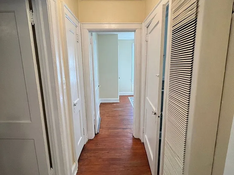 2201 Mississippi Ave — Photo 14