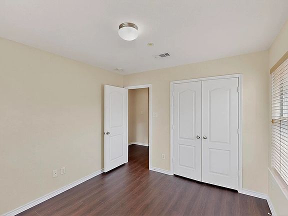 3rd image of 6325 Cedar Falls Dr