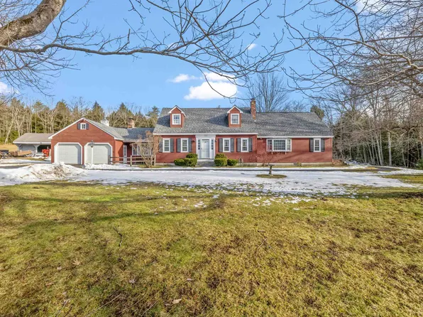 38 Dearborn Road, Hill, NH 03243