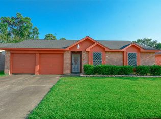 8218 Swan Meadow Ln, Humble, TX 77338