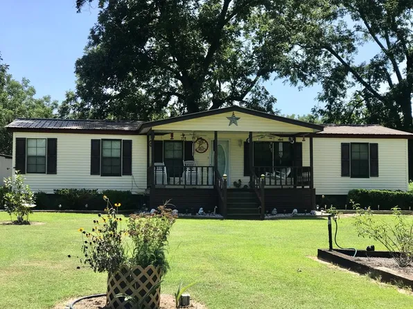 791 Jackie Dasher Rd, Glennville, GA 30427