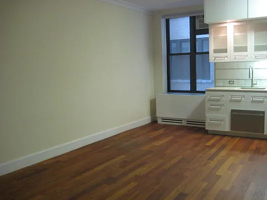 Rented by Square One Group | media 1