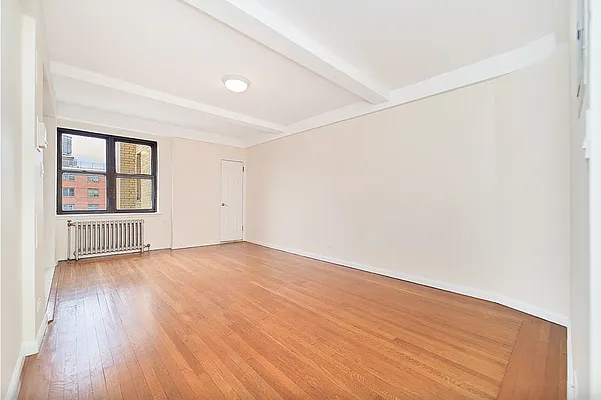 Rented by Living New York | media 12
