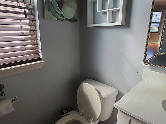 2nd image of 13973 Catalina Dr