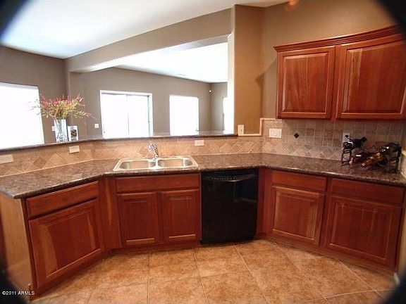 5th image of 44334 W Cypress Ln