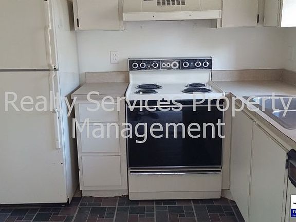5th image of 2650 Park Windsor Dr APT 107