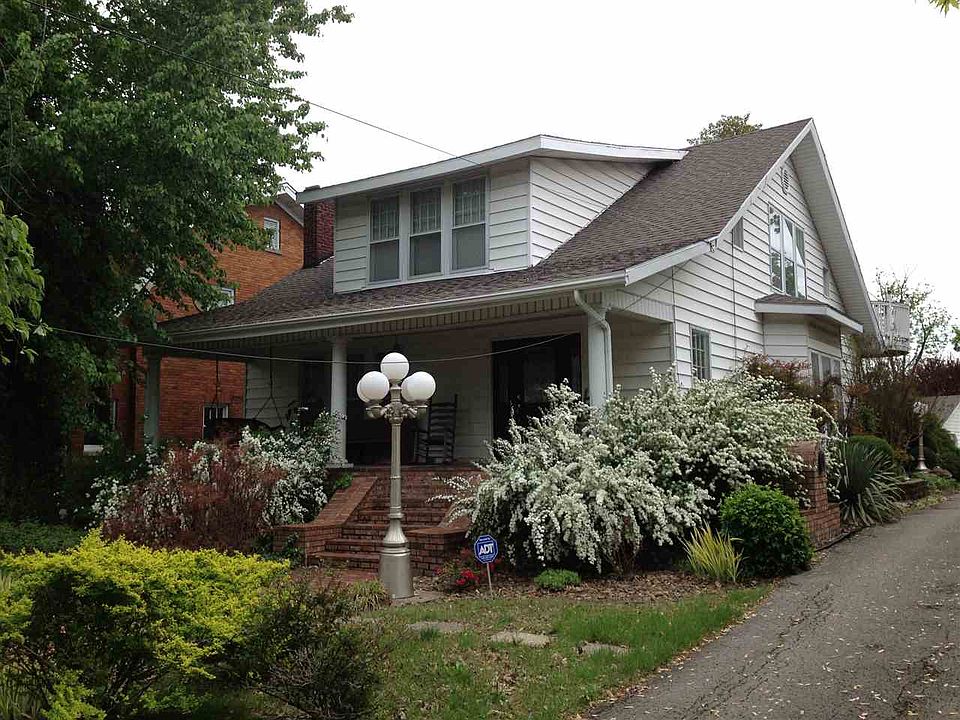 1st image of 150 N Main St