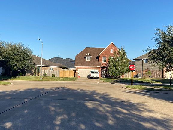 4th image of 4403 Crest Peak Ct
