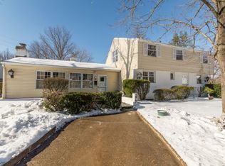 277 Larkspur Ln, King Of Prussia, PA 19406