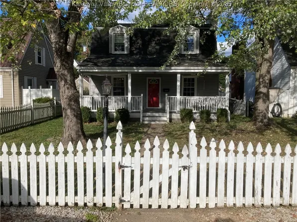 3906 Noyes Ave, Charleston, WV 25304