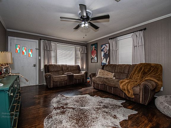 5th image of 1603 Park Ln