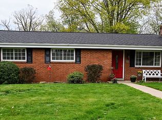 3422 E Stag Dr, Gibsonia, PA 15044