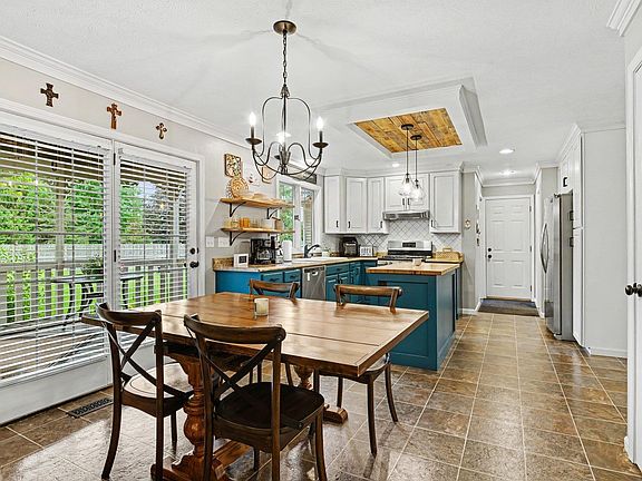 3rd image of 23144 Karington Ct