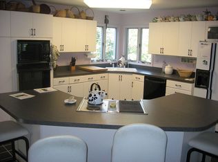 8399 Autumn Rust Rd, Ellicott City, MD 21043