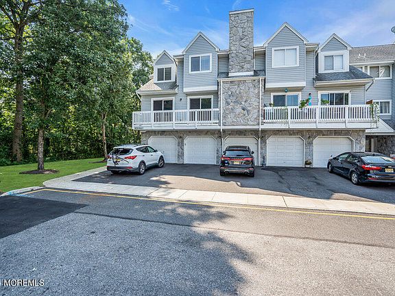 4th image of 1410 Arthur Street