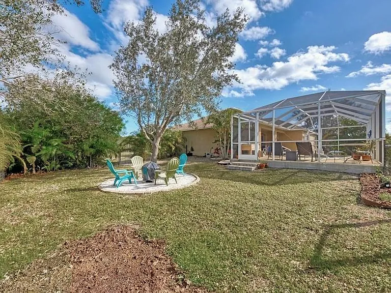 12401 Kerman Ct — Photo 11