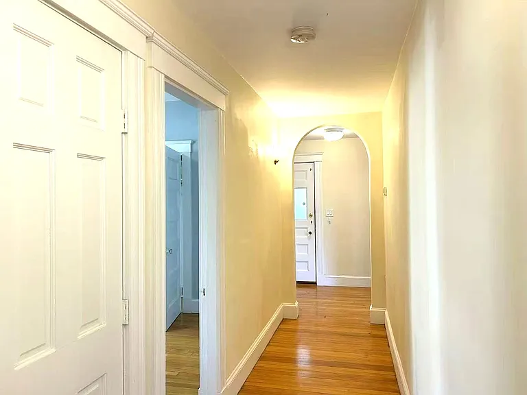 40 Manthorne Rd #2 — Photo 10