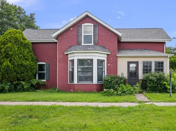1408 13th St, Viola, IL 61486